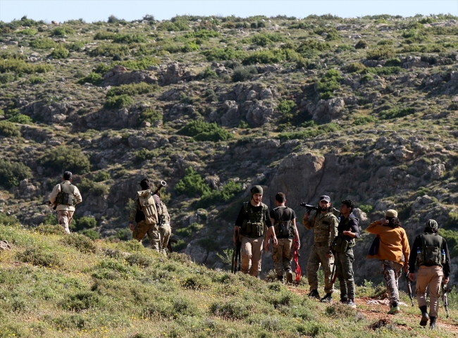 TSK ve ÖSO Afrin'de güvenliği güçlendiriyor